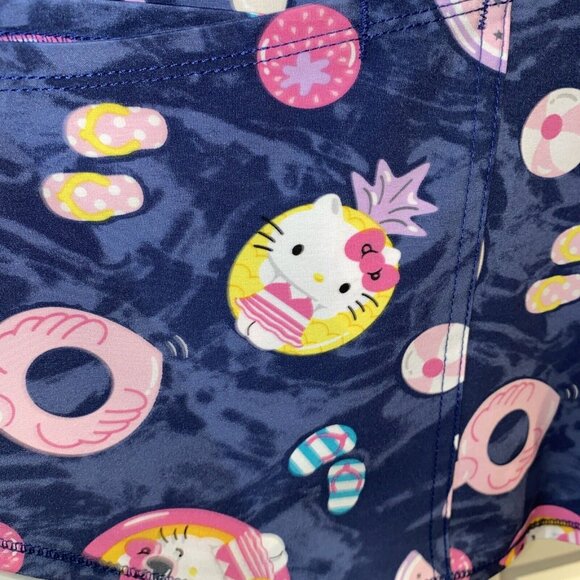 Hello Kitty by Sanrio Ladies Scrub Top Shirt Summer Beach Pool Theme Size XS - Picture 3 of 16